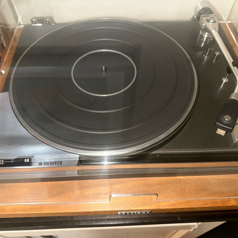 Pioneer Black Turntable